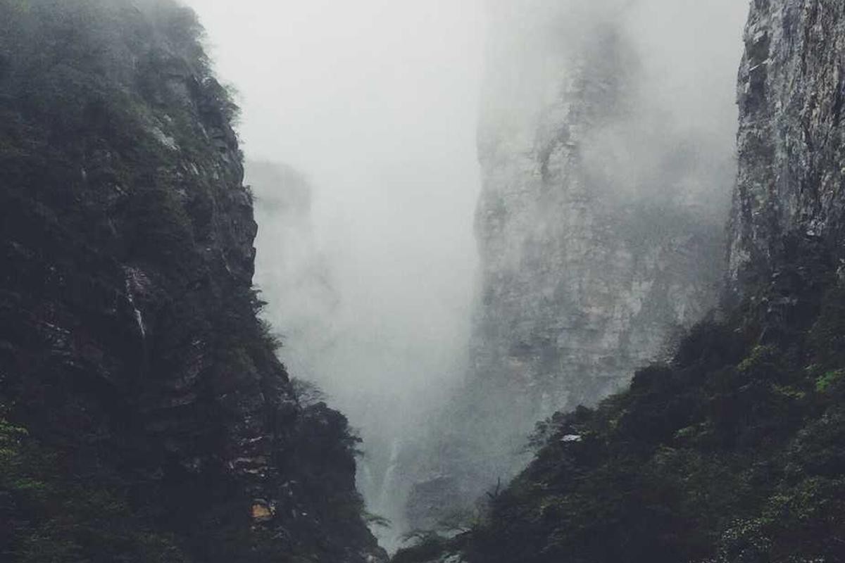 Porty jako centra zielonej energii: rewolucja w infrastrukturze morskiej i śródlądowej