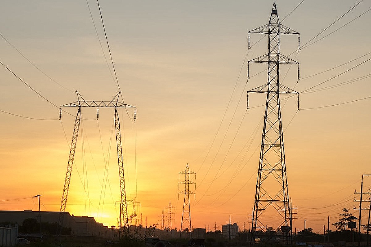 Zimowa strategia oszczędzania: Jak zsynchronizować domowe urządzenia z produkcją OZE