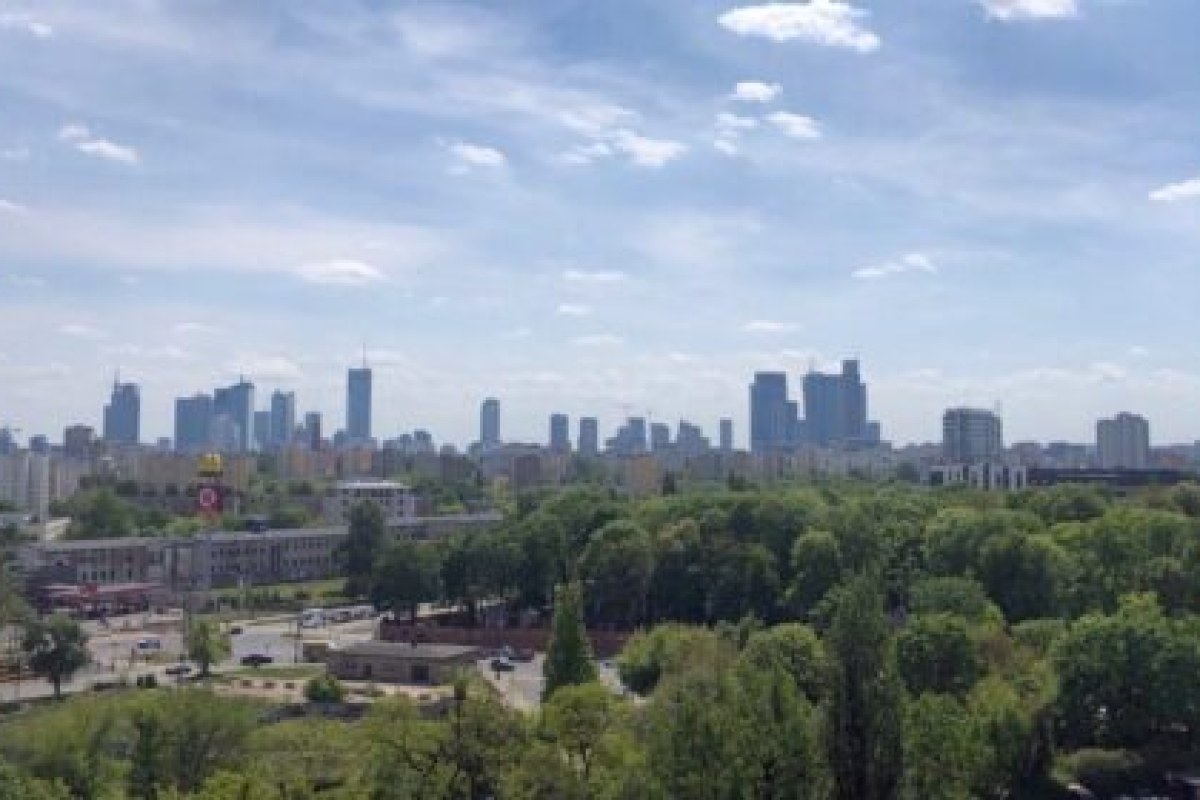 Warszawa inwestuje w magazyny energii: blisko 1,8 tys. urządzeń stabilizuje sieć