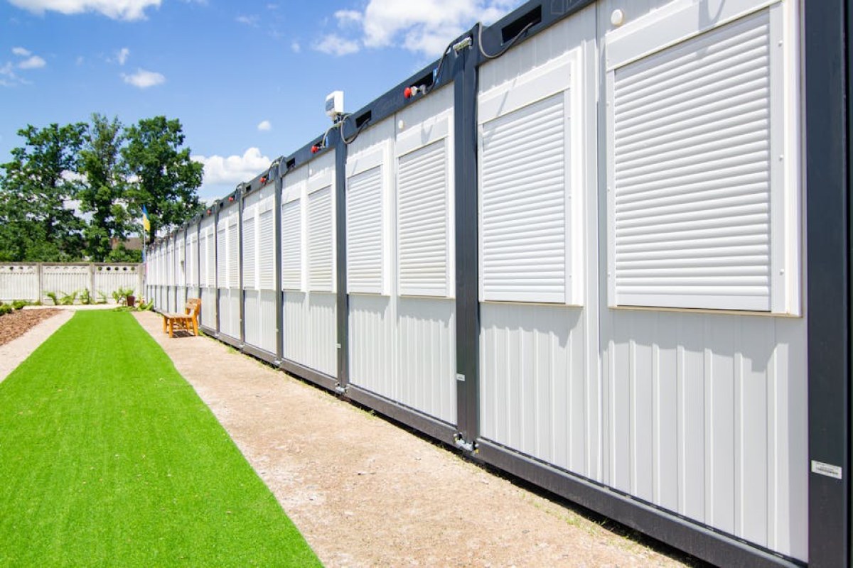energy storage containers